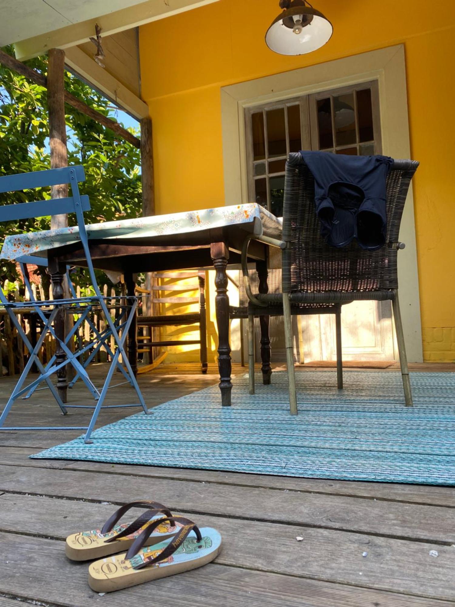 In De Aap - Appartementen & Guesthouse 卑尔根 外观 照片
