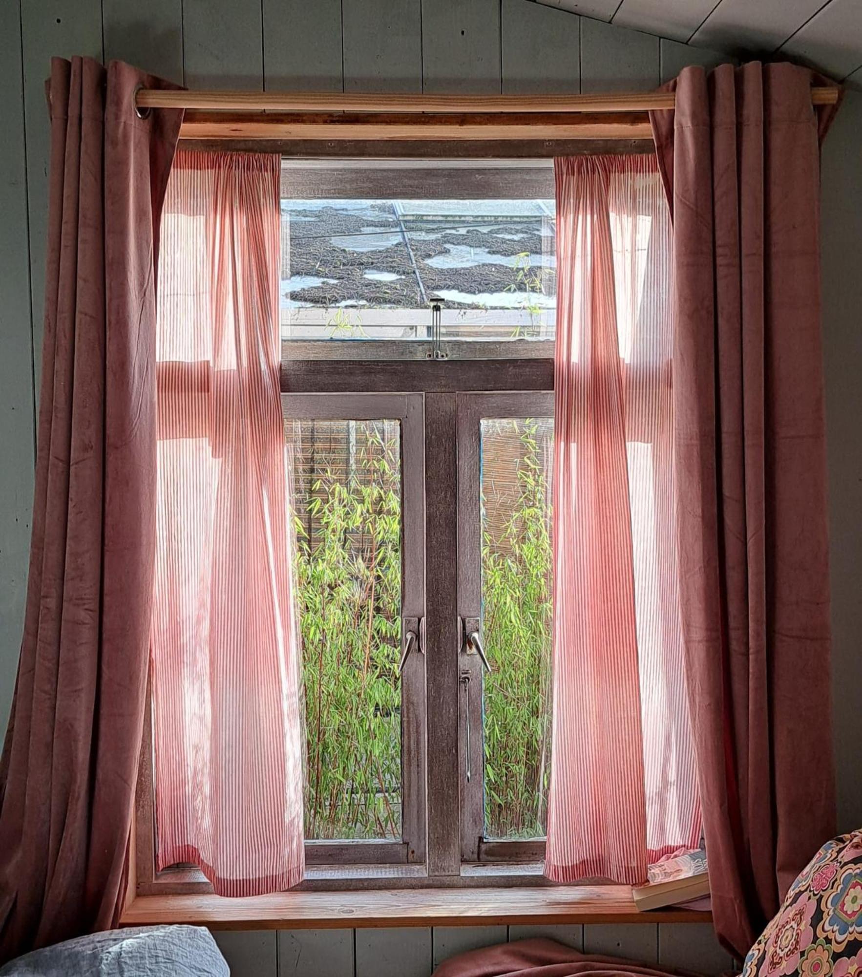 In De Aap - Appartementen & Guesthouse 卑尔根 外观 照片