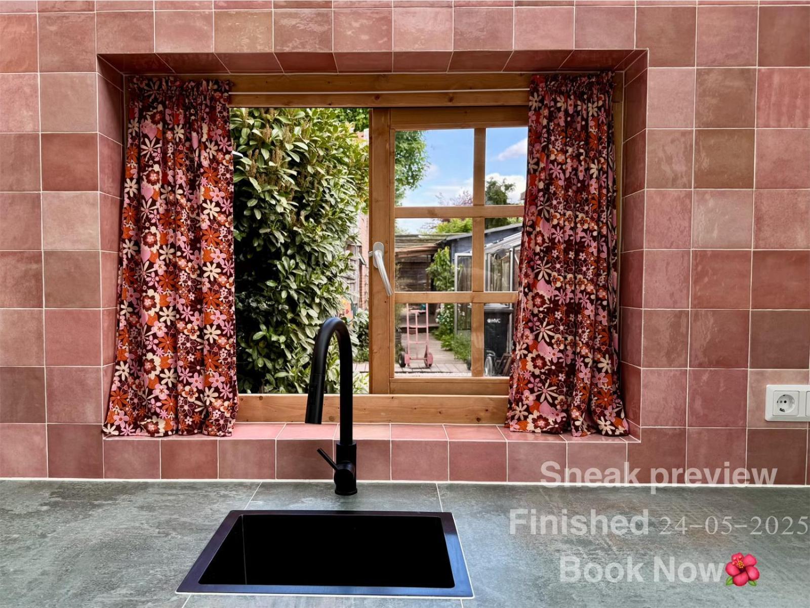 In De Aap - Appartementen & Guesthouse 卑尔根 外观 照片